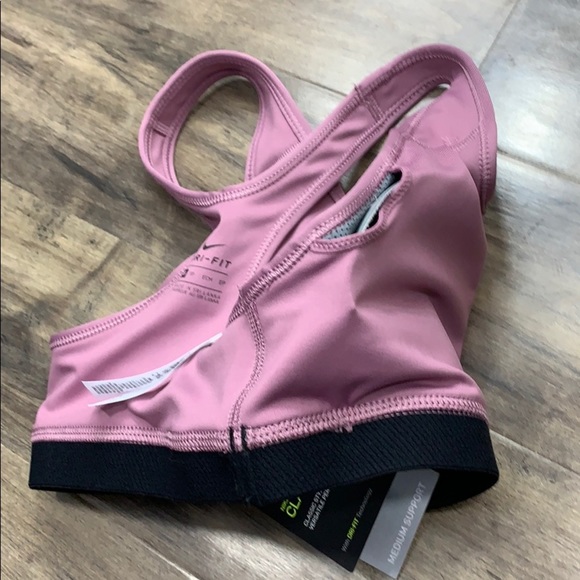 NIKE CLASSIC BRA Classic Style with DRY FIT Techno - Picture 10 of 13